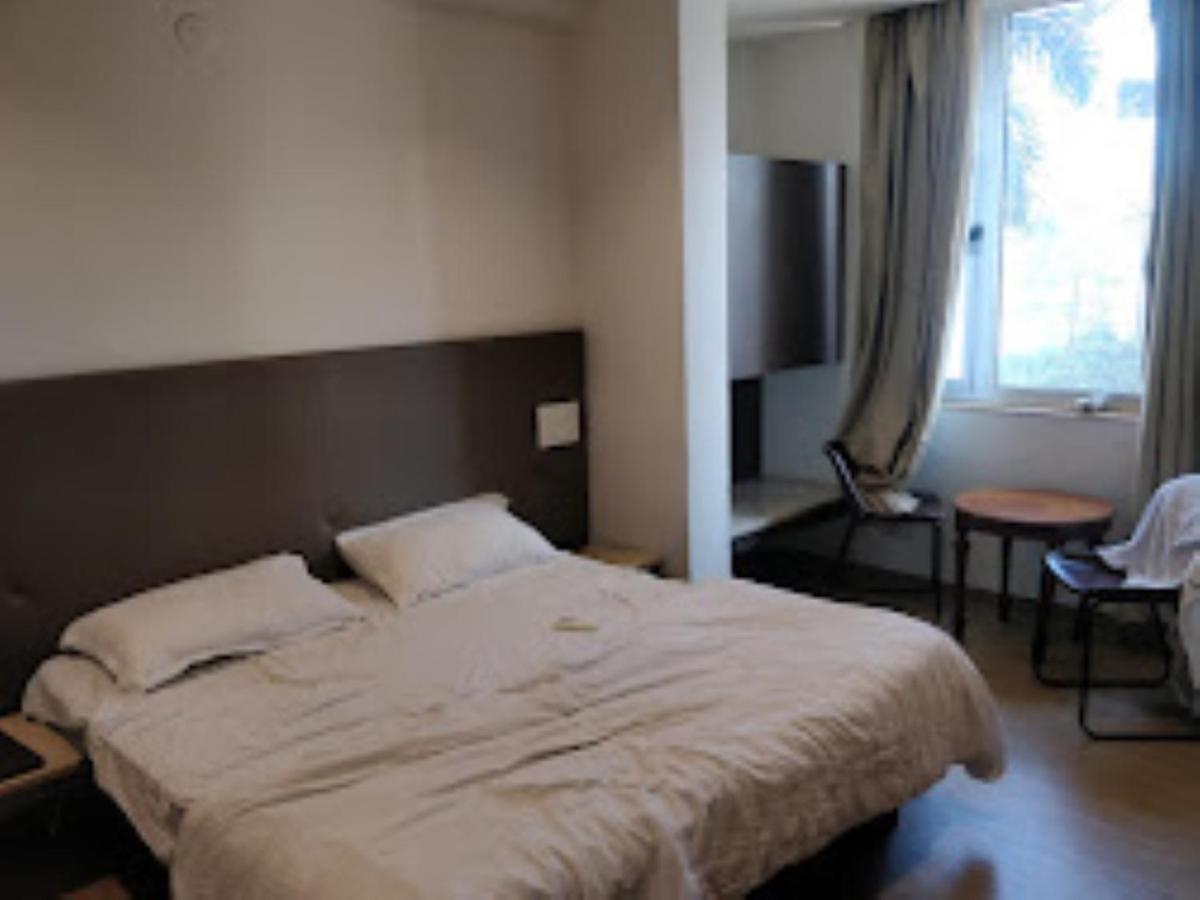 Hotel Sai Saya,纳西克 外观 照片