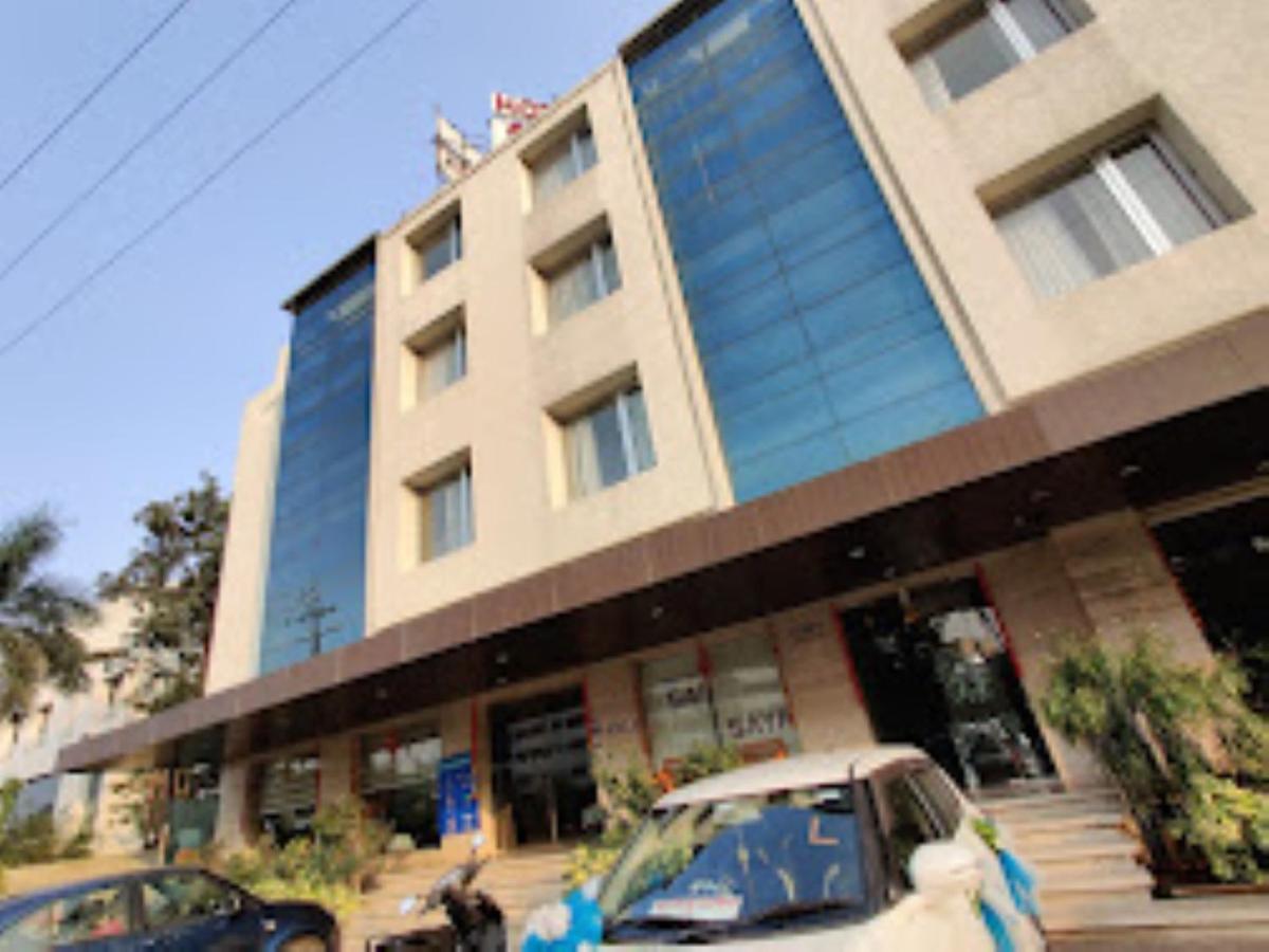 Hotel Sai Saya,纳西克 外观 照片